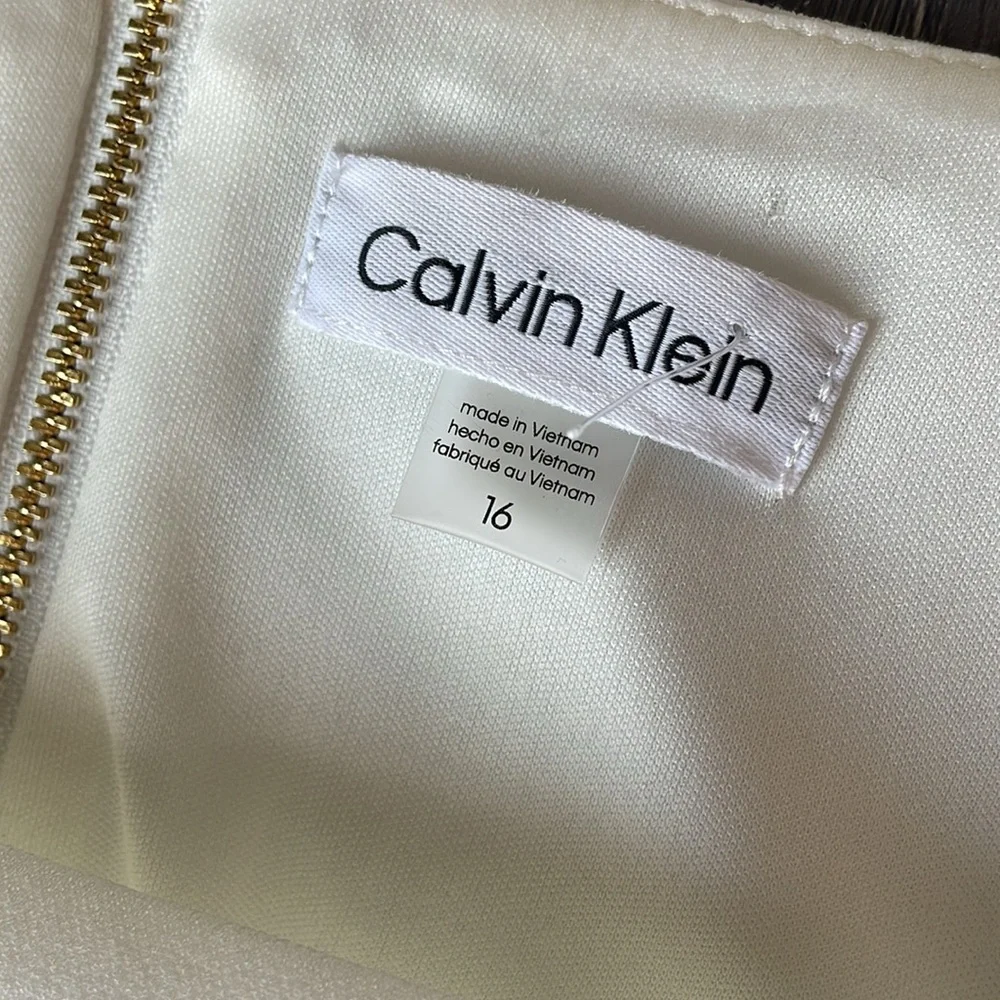 NWT Calvin Klein Chiffon Bell Sleeve Dress - Picture 6 of 12